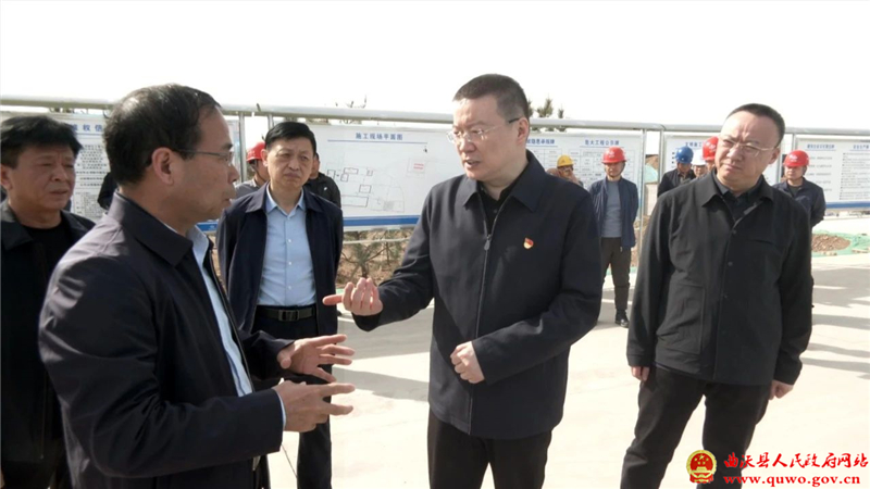 吴滨就重点项目建设、植绿护绿、小麦春管进行现场办公并检查森林防灭火工作.jpg