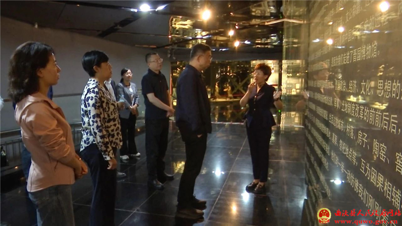 潘谷平一行在曲沃考察调研1.jpg