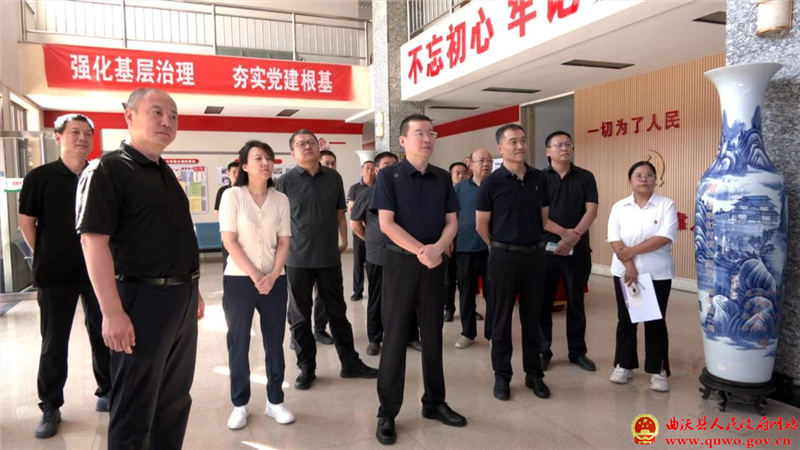 吴滨深入乐昌镇宣讲党的二十届三中全会精神.jpg