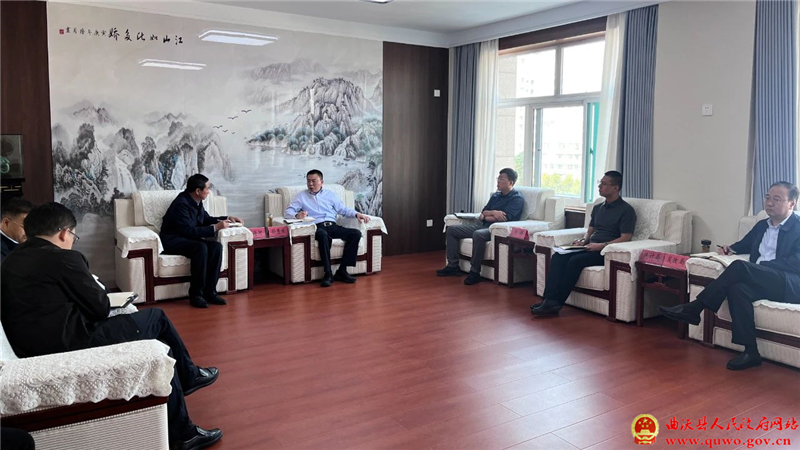 孙惠生主持召开曲沃经济技术开发区重点工作调度会.jpg