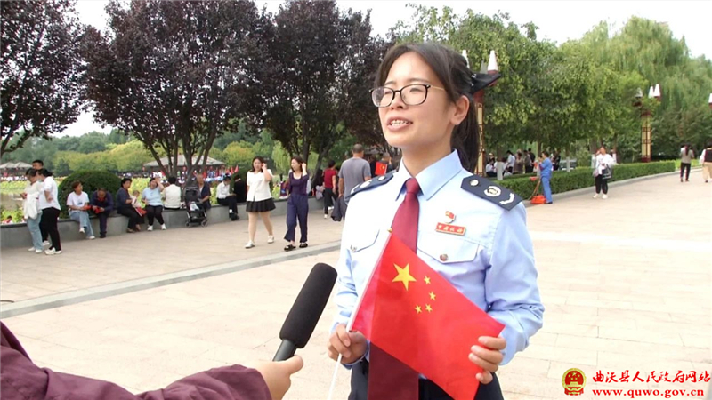 万人唱响祖国颂歌——曲沃县隆重举行庆祝中华人民共和国成立75周年颂歌献祖国万人歌会3.jpg