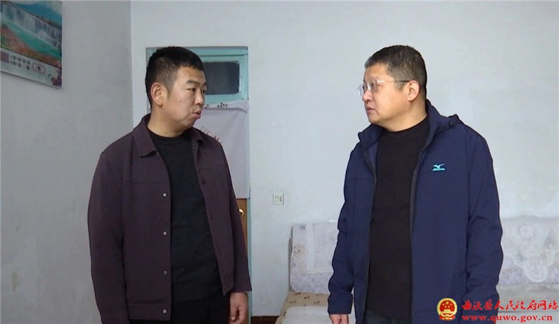 武文军检查秸秆禁烧和“三清零”工作.jpg