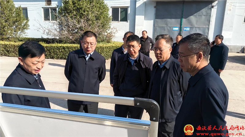 樊占春带队调研曲沃县生态环境监测网络建设工作.jpg