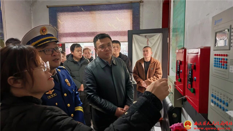 曲沃县召开养老机构安全警示教育会.jpg
