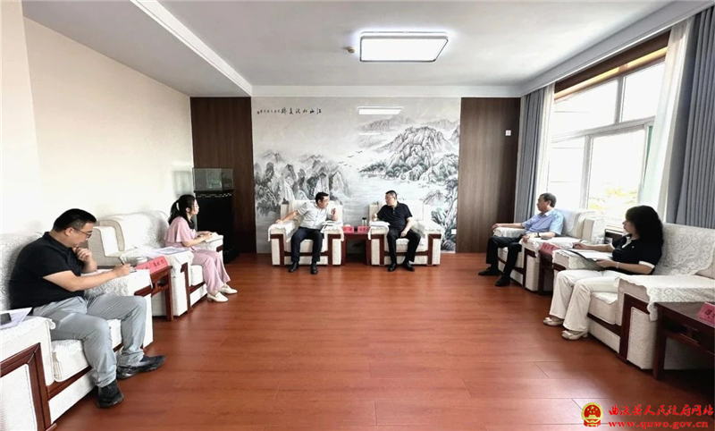 孙惠生与开沃集团零部件事业部总经理孙健一行举行工作会谈.jpg