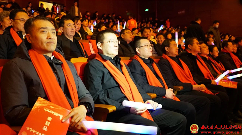 曲沃县举行“巳巳如意 福满晋都”2025春节联欢晚会.jpg