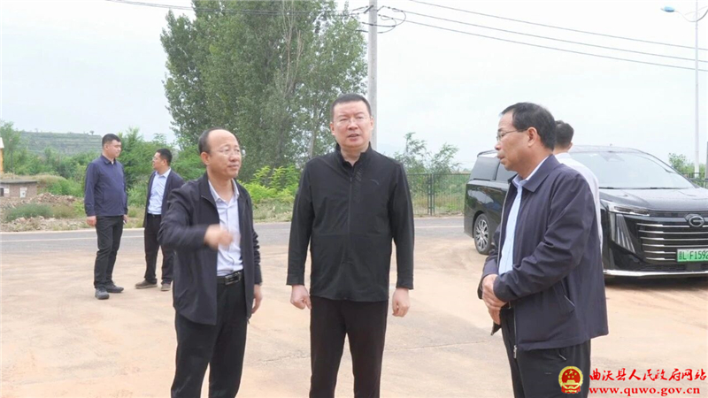 吴滨调研群众身边不正之风和腐败问题集中整治、国庆中秋“两节”市场供应、地质灾害防治工作并检查水库、食品、人员密集场所安全工作.jpg