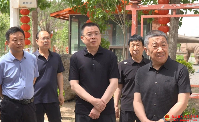 孙惠生检查“五一”节前安全生产工作1.jpg