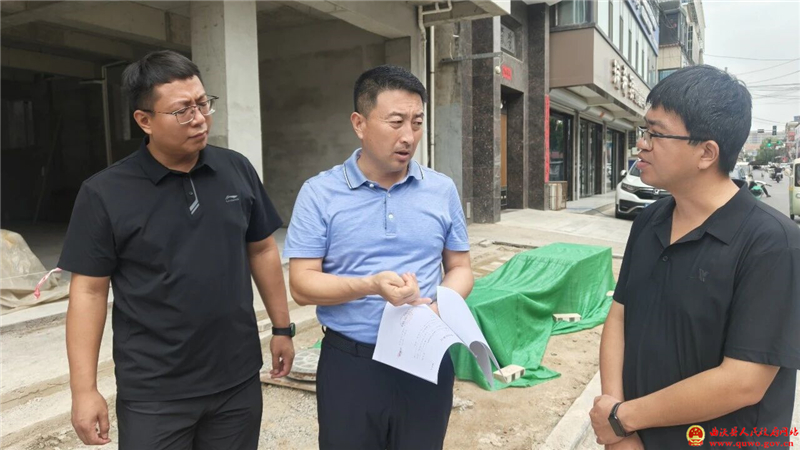 樊奇选检查住建领域安全工作.jpg