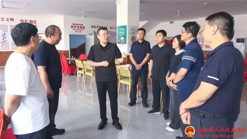 吴滨在高显镇调研.jpg 吴滨在高显镇调研.jpg