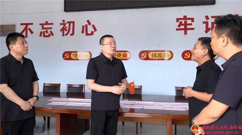 吴滨调研农业农村、安全生产、群众身边不正之风和腐败问题集中整治等工作.jpg