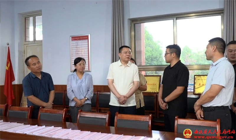 孙惠生检查群众身边不正之风和腐败问题集中整治、校园安全及景区安全工作2.jpg